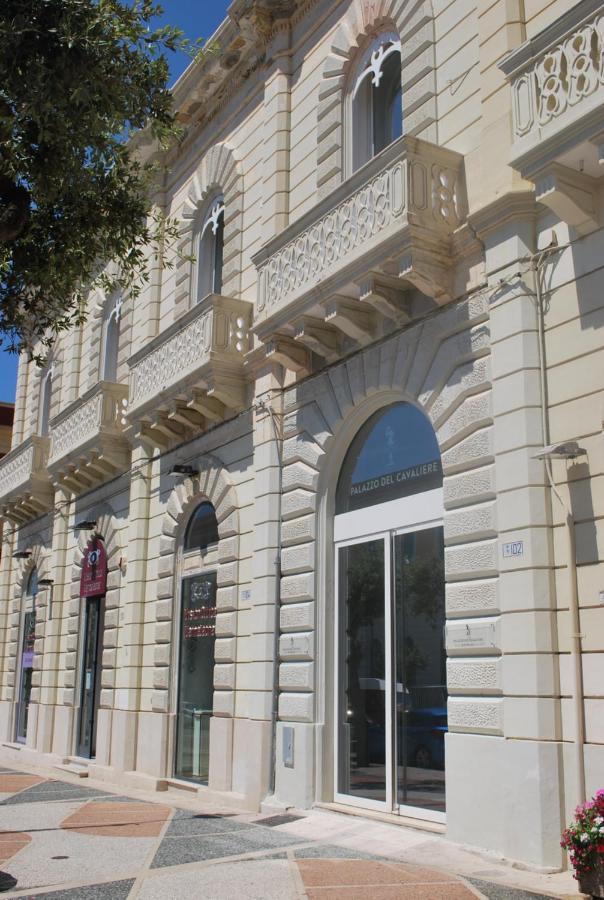 Palazzo Del Cavaliere Panzió Gallipoli Kültér fotó