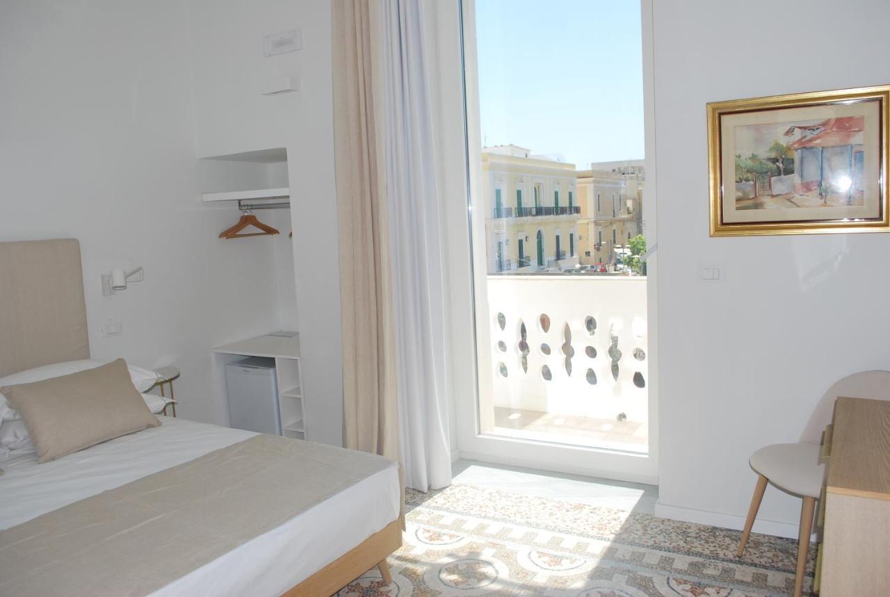 Palazzo Del Cavaliere Panzió Gallipoli Kültér fotó